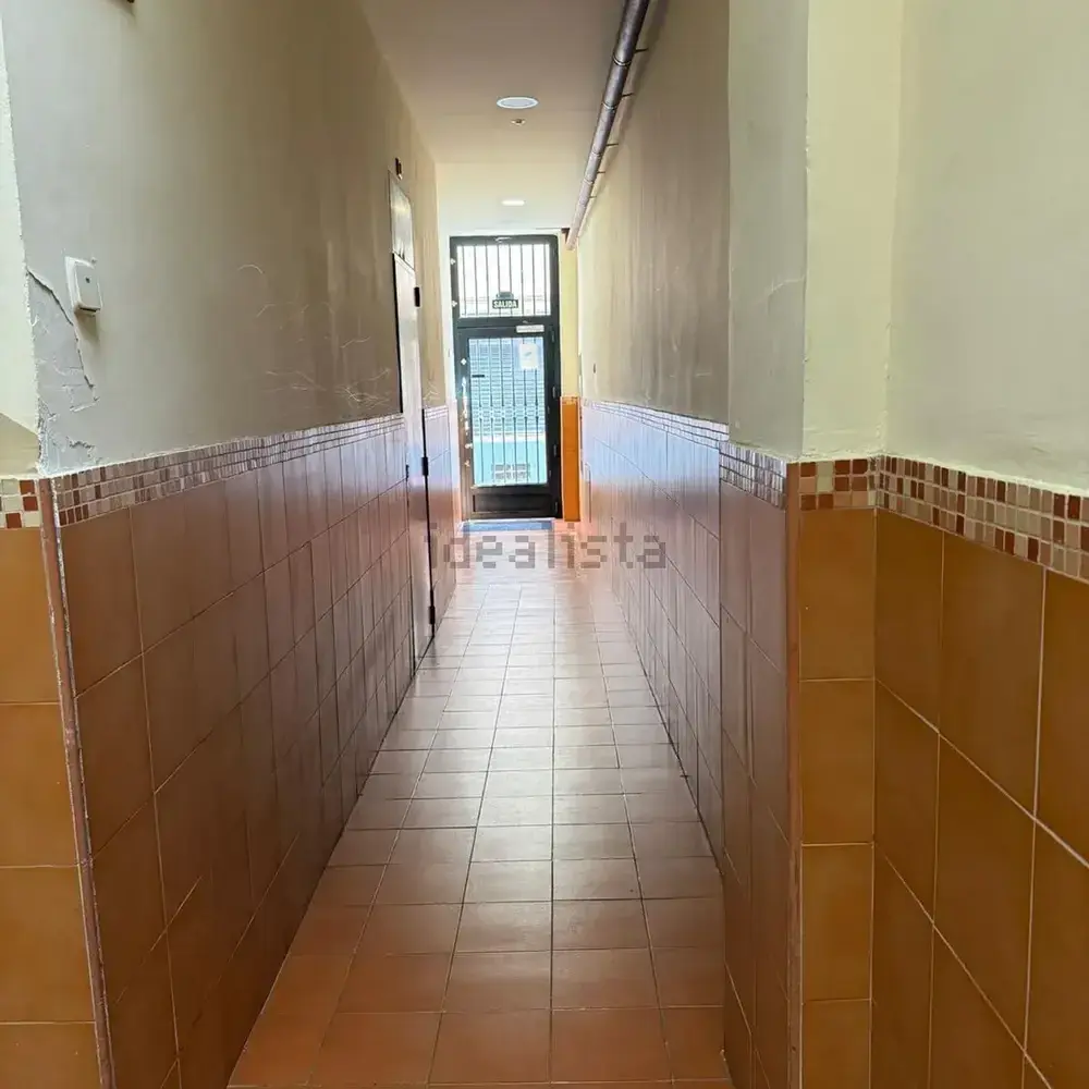 Piso en venta en Meson de Paredes - Imagen 3